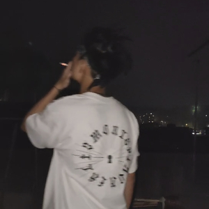 女人张开腿涩涩㊙️
